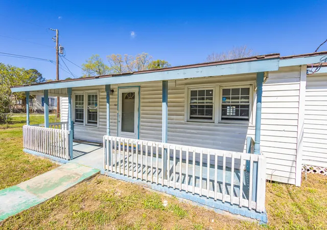 4th image of 1632 Central Ave, Summerville, SC 29483 | MLS# 26015562