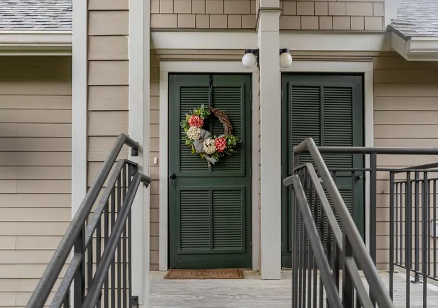 Photo 3 of Townhouse for sale at 194 High Hammock Villas, Johns Island, SC 29455 | MLS# 26017267 | Listing updated on 2026-09-10