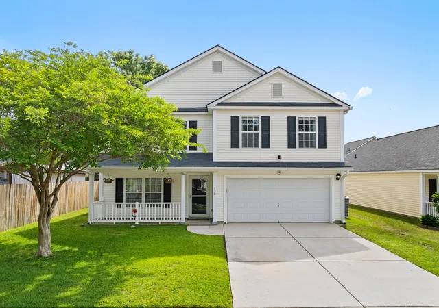 Photo 1 of Single family home for sale at 120 Thistle Rd, Goose Creek, SC 29445 | MLS# 26011896 | Listing updated on 2026-08-17