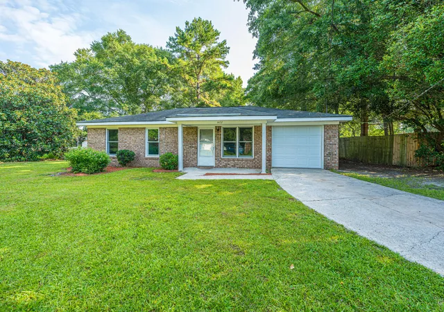 Homes for sale in Ladson, SC | 4472 Elderwood Ct, Ladson, SC 29456 | MLS# 26019572