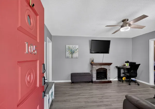 Photo 3 of Single family home for sale at 105 Beatrice Ln, Summerville, SC 29485 | MLS# 26021879 | Listing updated on 2026-09-25