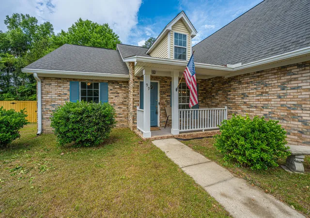 Photo 2 of Single family home for sale at 99 Northpark Ave, Summerville, SC 29485 | MLS# 26012727 | Listing updated on 2026-05-05