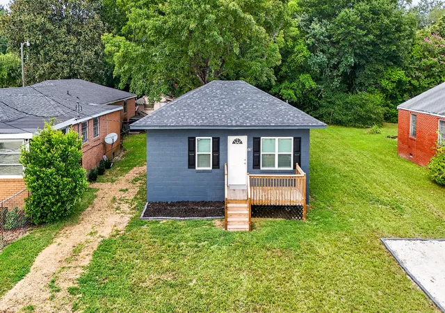 Photo 3 of Single family home for sale at 378 Mingo St, Orangeburg, SC 29115 | MLS# 26022596 | Listing updated on 2026-09-21