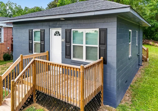 Photo 3 of Single family home for sale at 378 Mingo St, Orangeburg, SC 29115 | MLS# 26022596 | Listing updated on 2026-10-09
