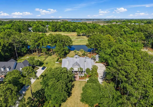 Homes for sale in Mount Pleasant, SC | 1833 Shell Ring Cir, Mount Pleasant, SC 29466 | MLS# 26011626