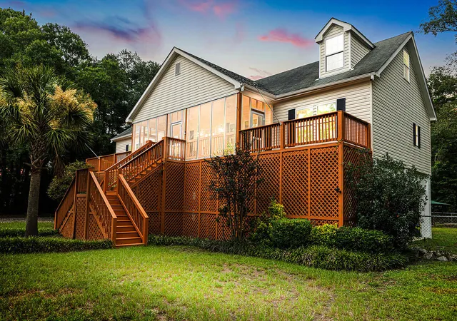 Homes for sale in Ridgeville, SC | 197 Hideaway Ln, Ridgeville, SC 29472 | MLS# 26005931