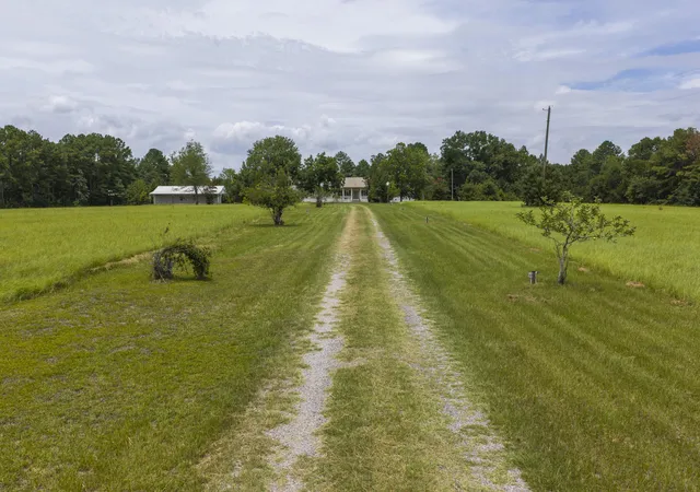 Photo 2 of Single family home for sale at 940 Old Sandy Run Rd, Gaston, SC 29053 | MLS# 26022432 | Listing updated on 2026-08-08