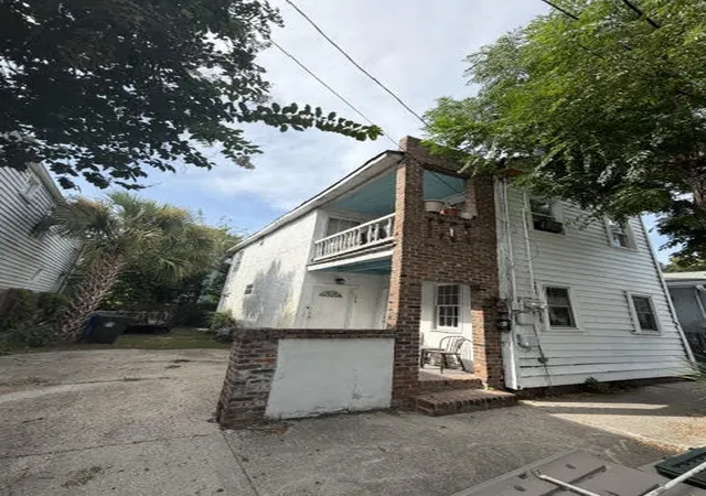 Photo 1 of Single family home for sale at 34 Kennedy St, Charleston, SC 29403 | MLS# 26020550 | Listing updated on 2026-09-08