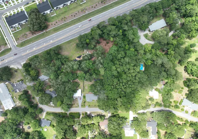 2nd image of 0 Oak Dr, Summerville, SC 29483 | MLS# 26017504