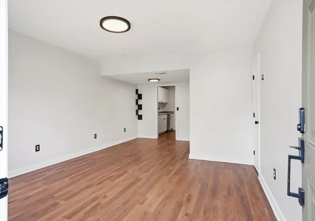 Photo 3 of Townhouse for sale at 37 F St #Apt A, Charleston, SC 29403 | MLS# 26022973 | Listing updated on 2026-09-17