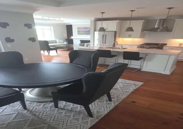 Photo 3 of Townhouse for sale at 155 Wingo Way #422, Mount Pleasant, SC 29464 | MLS# 26012248 | Listing updated on 2026-09-02