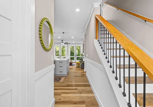 Photo 4 of Single family home for sale at 1216 Old Towne Rd, Charleston, SC 29407 | MLS# 26019633 | Listing updated on 2026-08-29