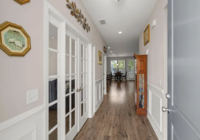 Photo 3 of Single family home for sale at 352 Parish Farms Dr, Summerville, SC 29486 | MLS# 26023422 | Listing updated on 2026-10-04