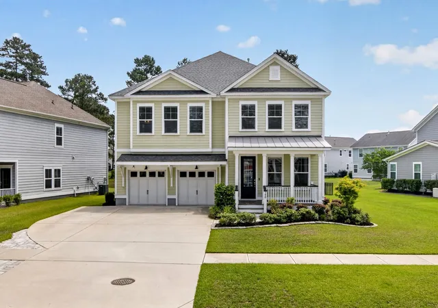 Photo 1 of Single family home for sale at 190 Calm Water Way, Summerville, SC 29486 | MLS# 26016921 | Listing updated on 2026-09-09