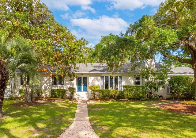 1st image of 209 Cynthia Ln, Charleston, SC 29407 | MLS# 26022952