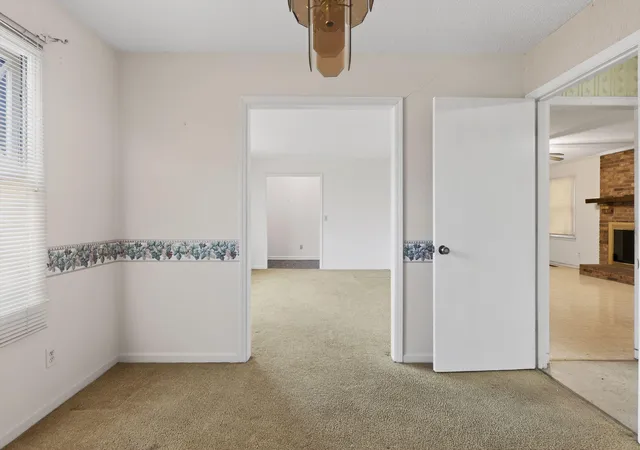 Photo 3 of Single family home for sale at 2572 Spring Valley Cir, Orangeburg, SC 29118 | MLS# 25033184 | Listing updated on 2025-12-31