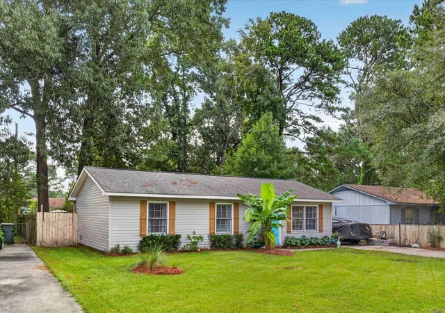 Photo 2 of Single family home for sale at 524 Mary Scott Dr, Goose Creek, SC 29445 | MLS# 26024344 | Listing updated on 2026-09-08
