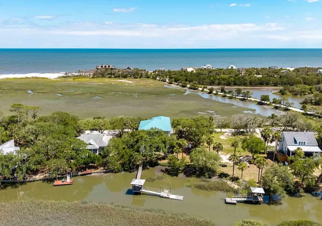 Homes for sale in Edisto Island, SC | 7674 Legare Rd, Edisto Island, SC 29438 | MLS# 26018720