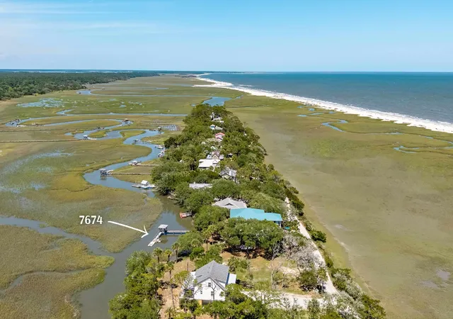 Homes for sale in Edisto Island, SC | 7674 Legare Rd, Edisto Island, SC 29438 | MLS# 26018720