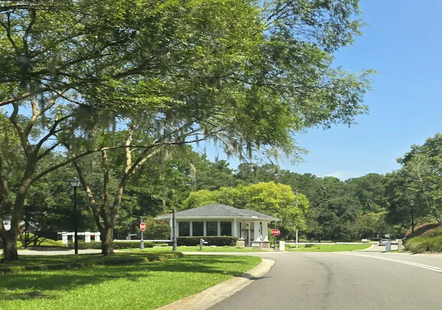 Photo 3 of Single family home for sale at 4268 Club Course Dr, North Charleston, SC 29420 | MLS# 26023938 | Listing updated on 2026-08-26