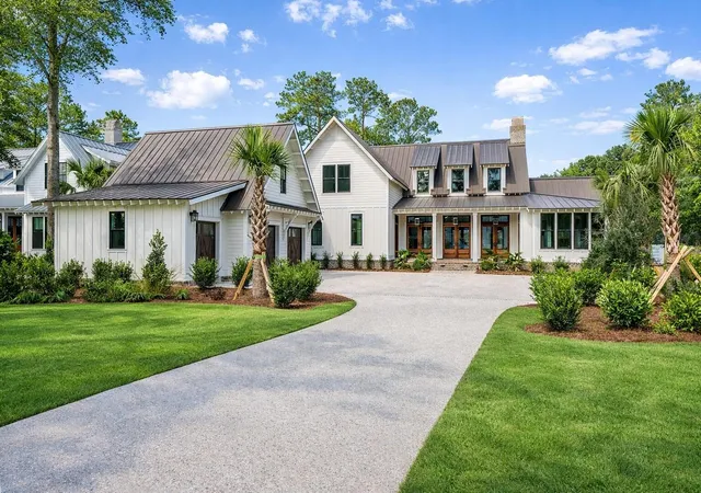 Photo 1 of Single family home for sale at 114 Peninsula Dr, Ravenel, SC 29470 | MLS# 26001352 | Listing updated on 2026-08-14