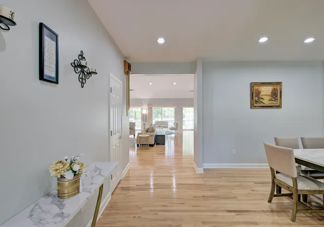 4th image of 132 Cherrywood Dr, Summerville, SC 29483 | MLS# 26015517