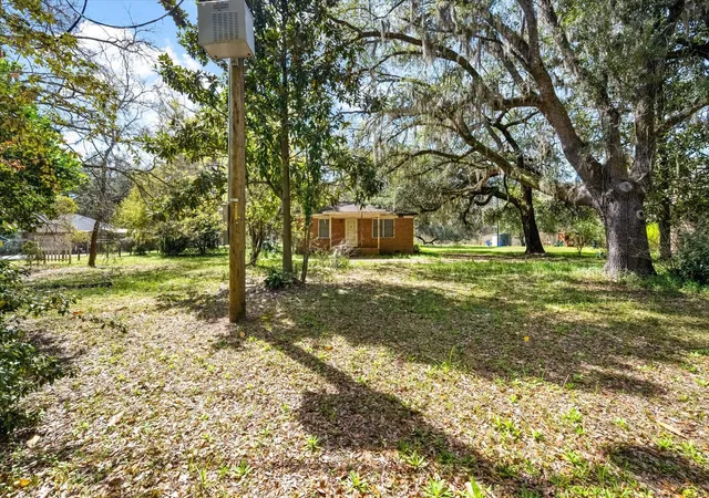 Homes for sale in Johns Island, SC | 1946 River Rd, Johns Island, SC 29455 | MLS# 26008137