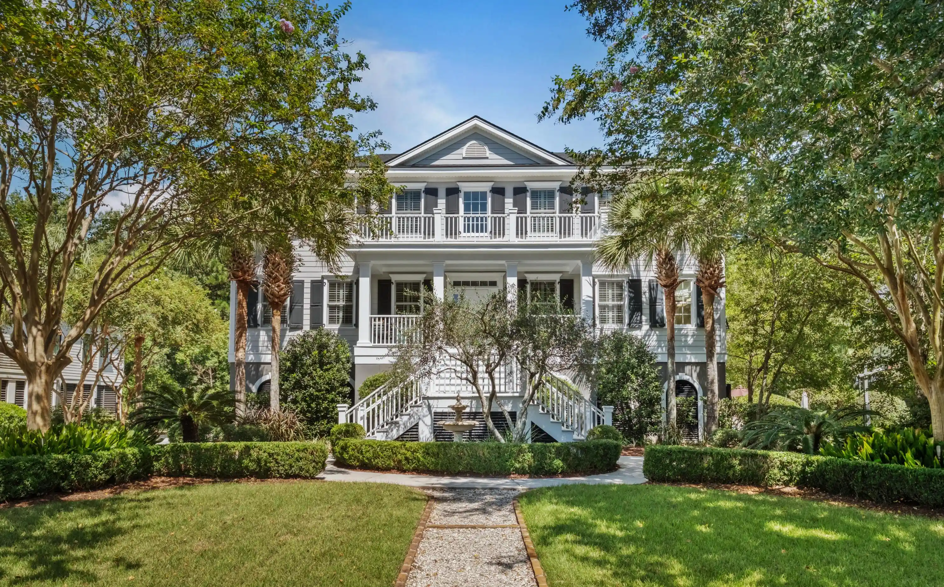 Single family home for sale at 1310 Boat Dock Ct, Charleston, SC 29492 | MLS# 26028435