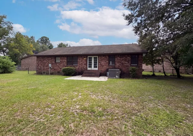 5th image of 5 Cyprus Ct, Goose Creek, SC 29445 | MLS# 26021881