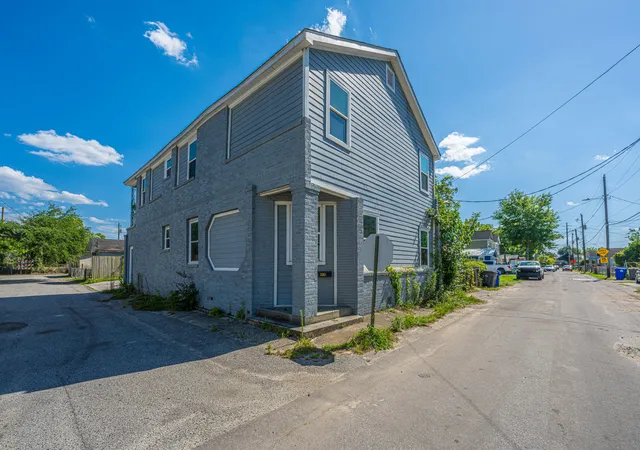 5th image of 2001 Hugo Ave, North Charleston, SC 29405