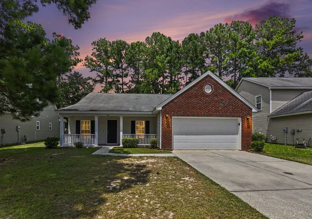 Photo 2 of Single family home for sale at 134 Mcgrady Dr, Ladson, SC 29456 | MLS# 26021265 | Listing updated on 2026-09-17