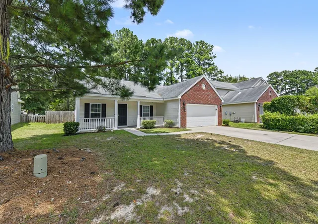 Photo 3 of Single family home for sale at 134 Mcgrady Dr, Ladson, SC 29456 | MLS# 26021265 | Listing updated on 2026-09-17