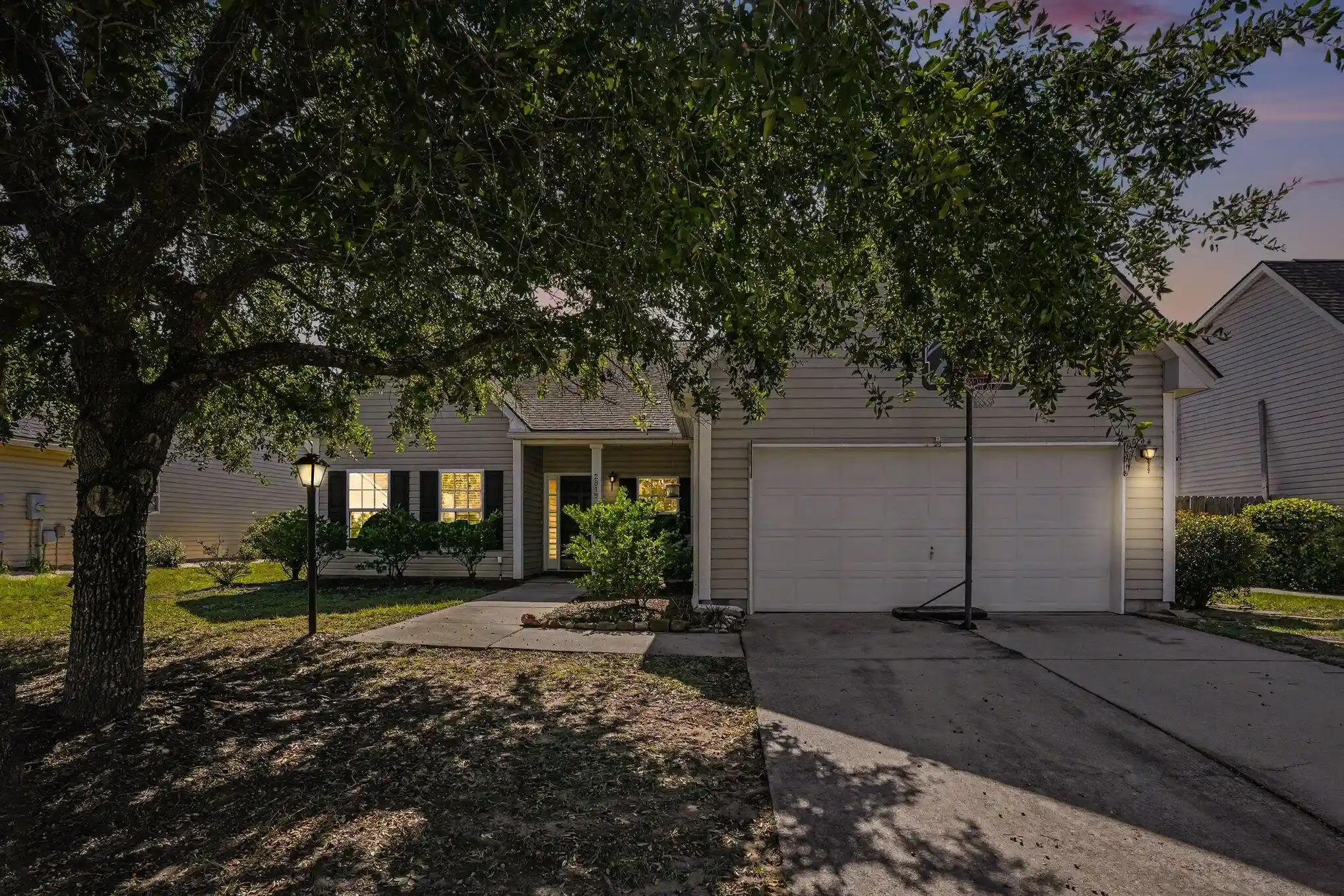 Photo 1 of Single family home for sale at 2819 Summertrees Blvd, Johns Island, SC 29455 | MLS# 26029095 | Listing updated on 2026-10-26