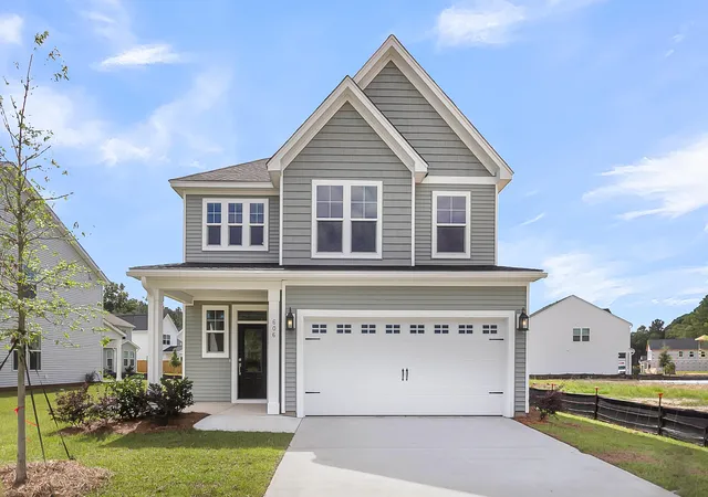 Photo 1 of Single family home for sale at 77 Crosswick St, Summerville, SC 29483 | MLS# 26013370 | Listing updated on 2026-08-04
