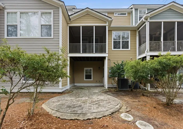 Homes for sale in Mount Pleasant, SC | 124 Palm Cove Wy, Mount Pleasant, SC 29466 | MLS# 26005476
