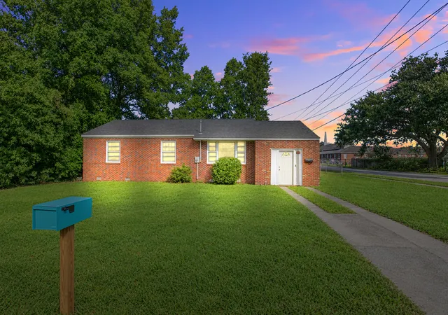 Single family home for sale at 2807 Martha Dr, North Charleston, SC 29405 | MLS# 26029204