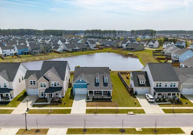 Photo 2 of Single family home for sale at 974 Arrowwood Way, Summerville, SC 29485 | MLS# 26022685 | Listing updated on 2026-08-15