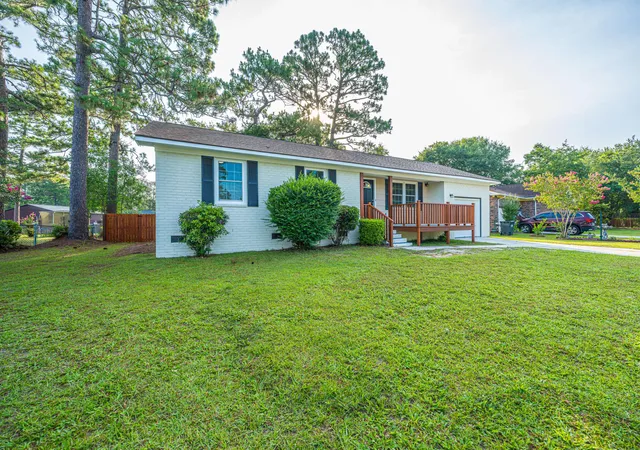 3rd image of 104 Forest Ln, Summerville, SC 29486 | MLS# 26018643