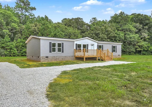 Homes for sale in Santee, SC | 3453 Old State Rd, Santee, SC 29142 | MLS# 26018623