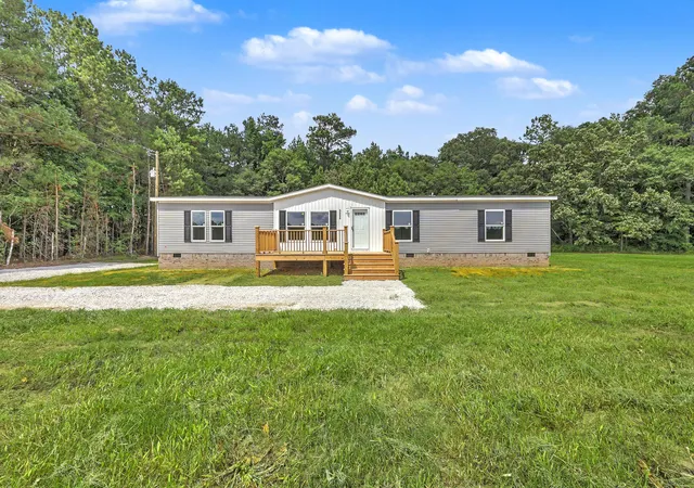 Homes for sale in Santee, SC | 3453 Old State Rd, Santee, SC 29142 | MLS# 26018623