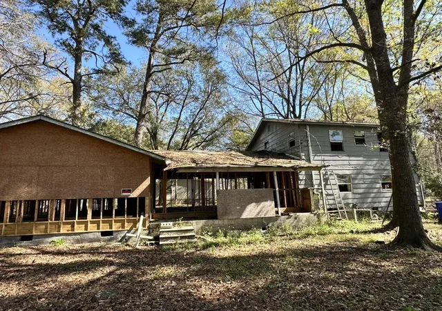 2nd image of 780 E Cain St, Summerville, SC 29485 | MLS# 26008557