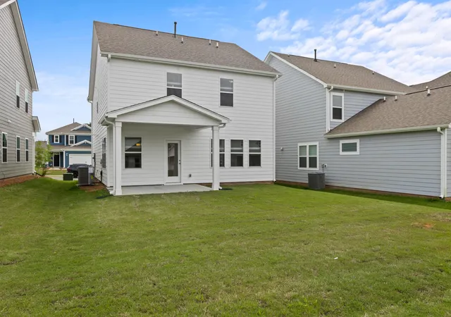 Photo 3 of Single family home for sale at 470 Sweetbay Dr, Seneca, SC 29678 | MLS# 26019830 | Listing updated on 2026-08-06