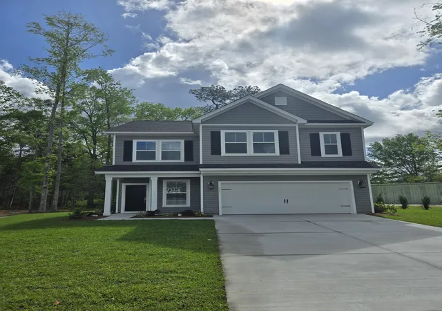 Photo 2 of Single family home for sale at 127 Augusta Pass Dr, Ridgeville, SC 29472 | MLS# 26024544 | Listing updated on 2026-09-05