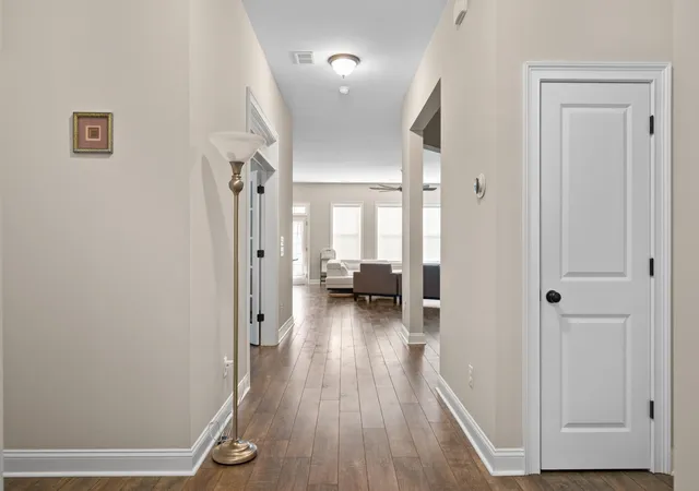 4th image of 3957 Bryson Ln, Mount Pleasant, SC 29466 | MLS# 26022735