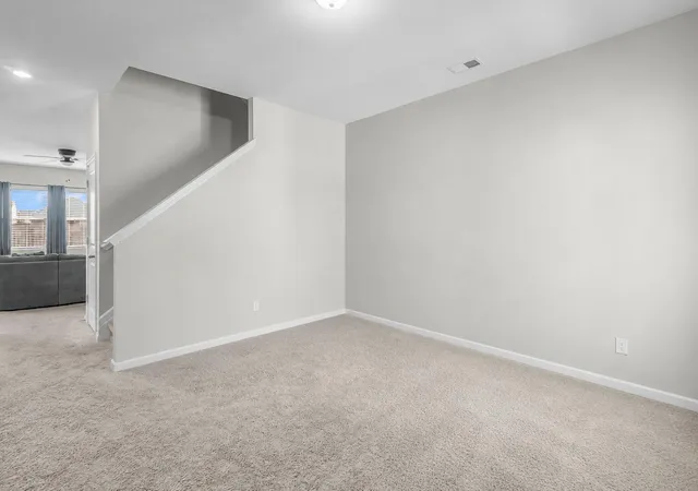Photo 3 of Single family home for sale at 420 Pender Woods Dr, Summerville, SC 29486 | MLS# 26020068 | Listing updated on 2026-09-09