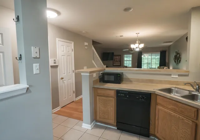 Photo 3 of Townhouse for sale at 7919 Shadow Oak Dr, Charleston, SC 29406 | MLS# 26014972 | Listing updated on 2026-08-04