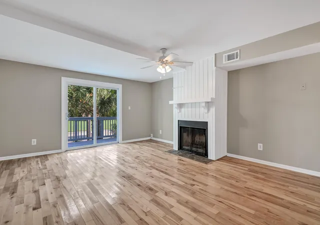 Photo 5 of Townhouse for sale at 255 Driftwood Ln, Edisto Island, SC 29438 | MLS# 26024421 | Listing updated on 2026-08-28