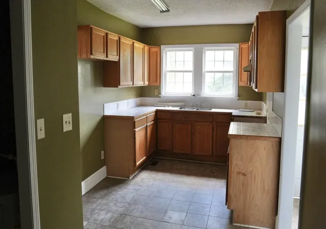 Homes for sale in Olanta, SC | 509 E Moore St, Olanta, SC 29114 | MLS# 26017007
