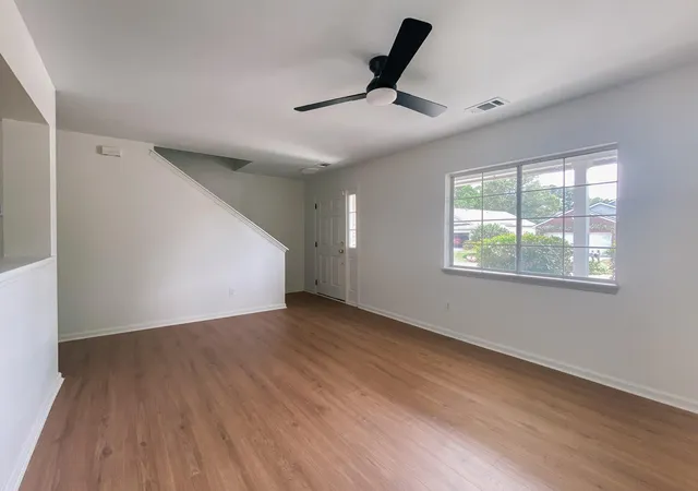 3rd image of 2484 Melville Rd, North Charleston, SC 29406 | MLS# 26012601