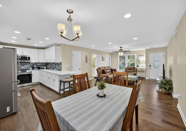 Photo 3 of Single family home for sale at 112 Pullman Ave, Summerville, SC 29486 | MLS# 26020199 | Listing updated on 2026-08-25